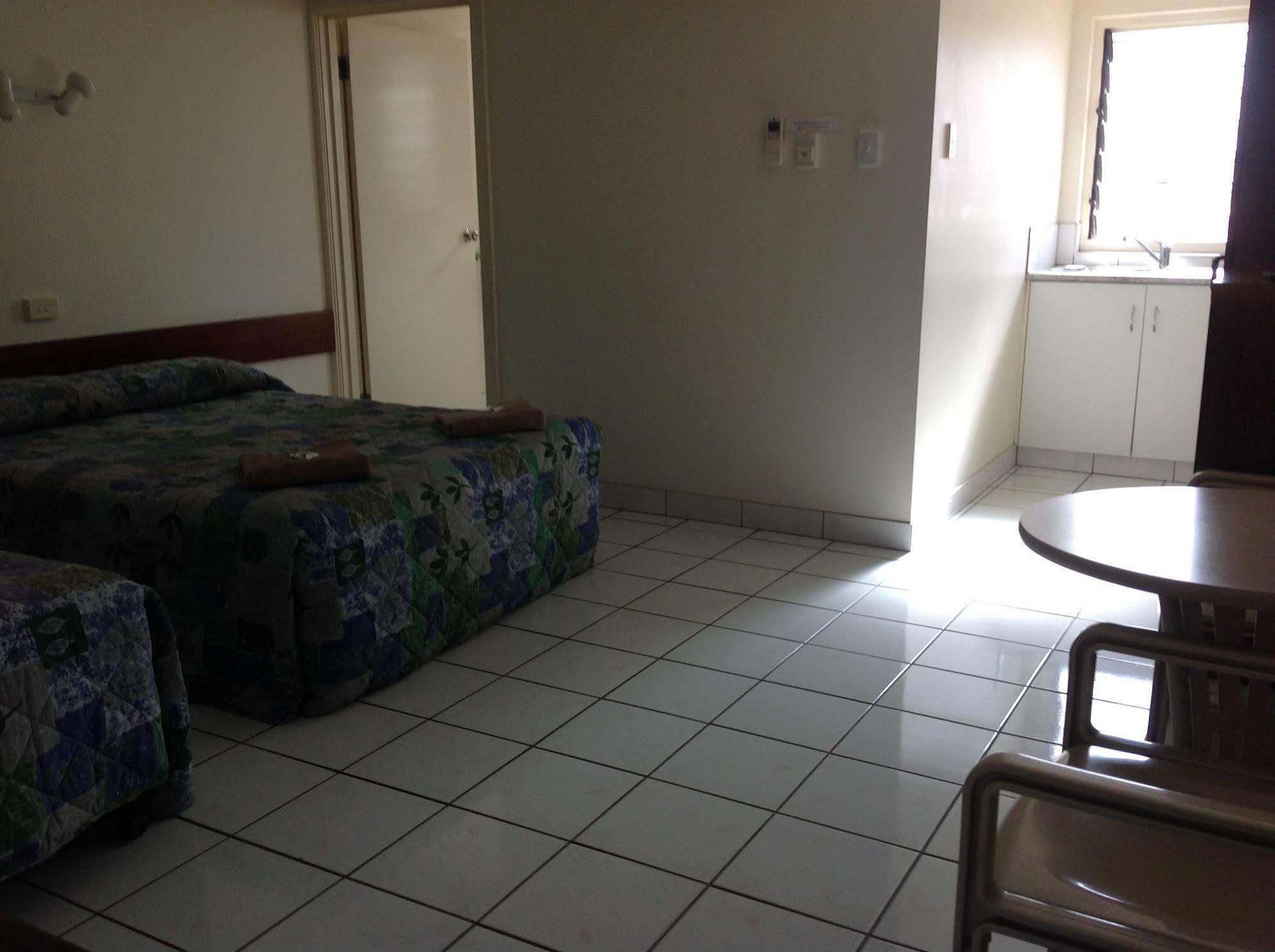 Palms Motel Darwin Exterior photo